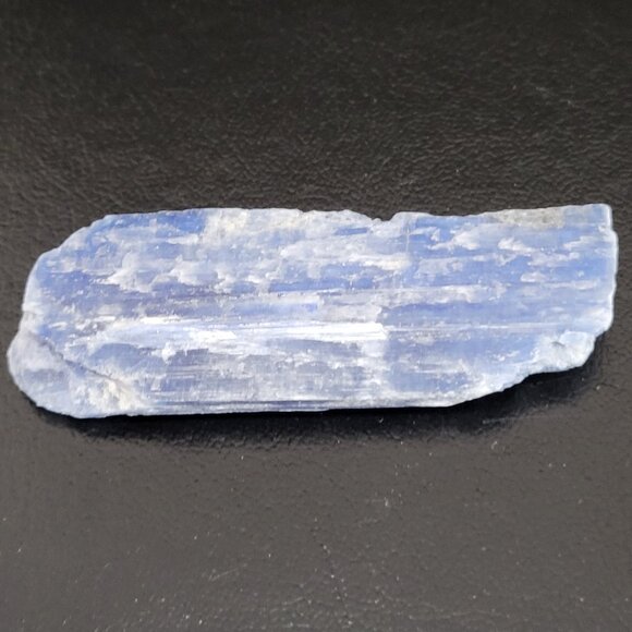 Blue Kyanite Mineral Raw Crystal - Picture 1 of 6